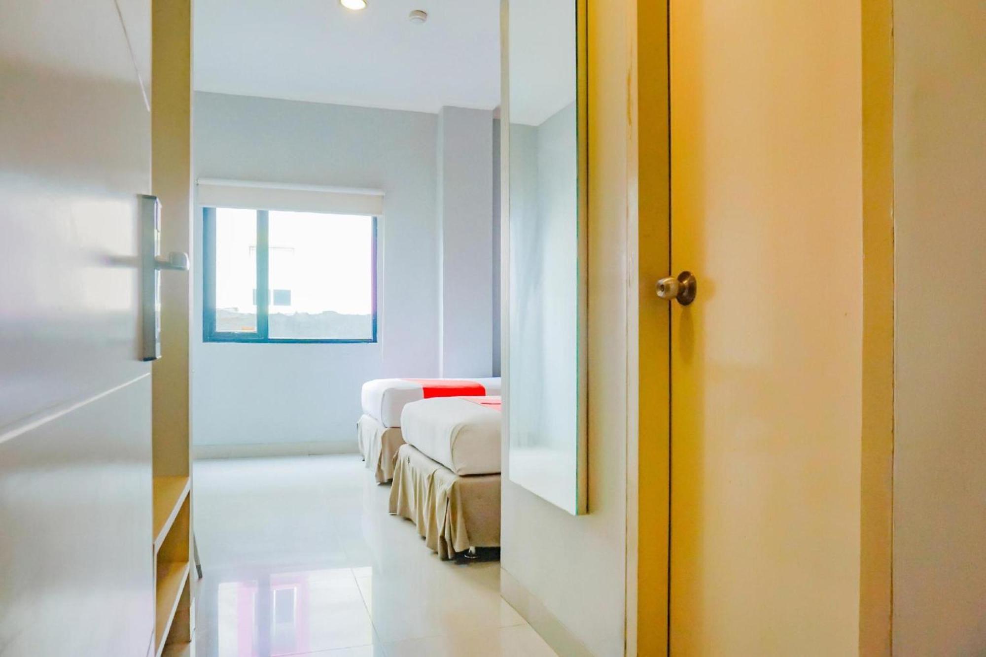 Collection O Hotel Antara جاكرتا المظهر الخارجي الصورة