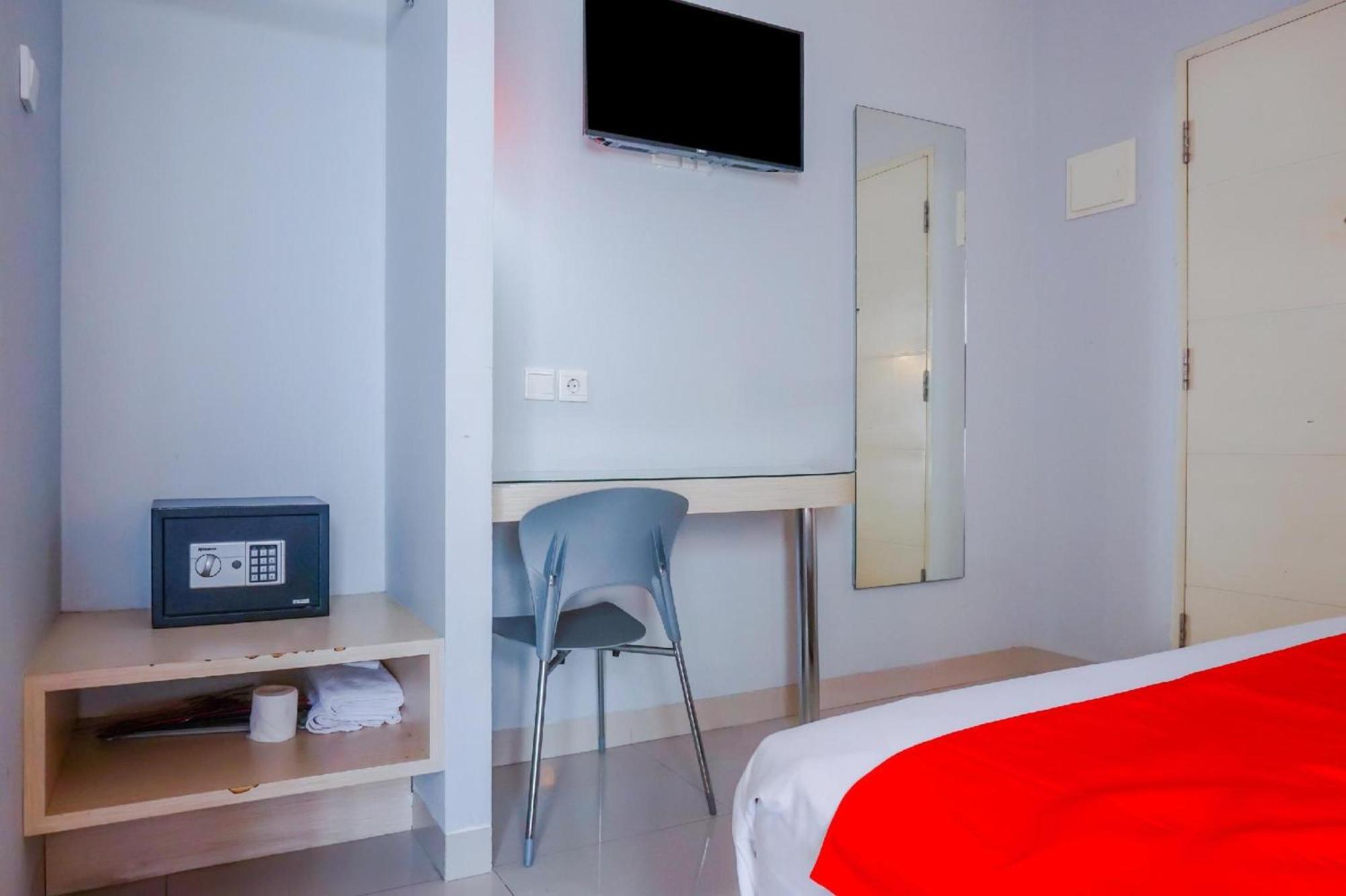 Collection O Hotel Antara جاكرتا المظهر الخارجي الصورة
