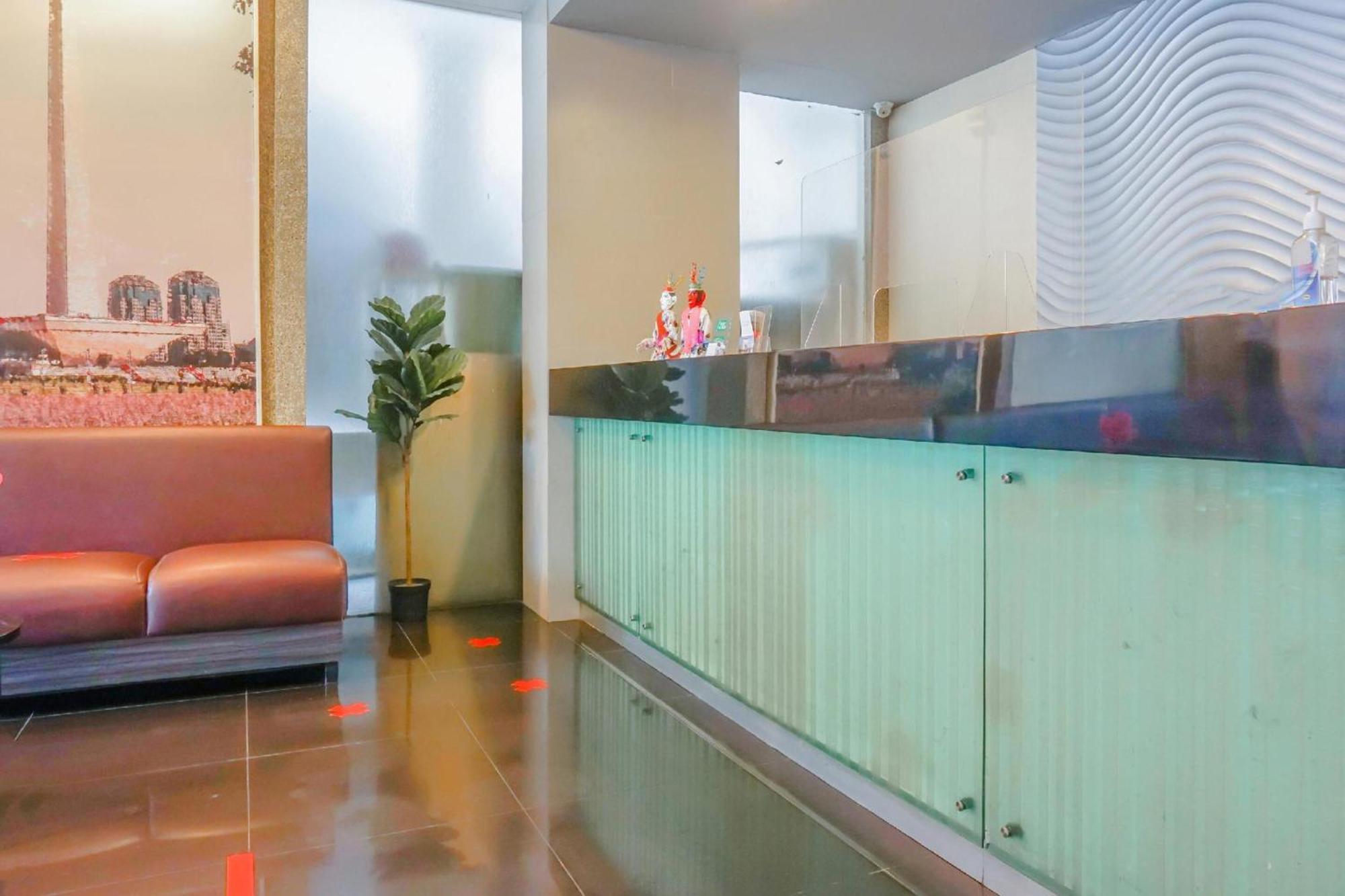 Collection O Hotel Antara جاكرتا المظهر الخارجي الصورة